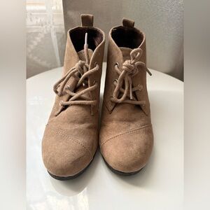 Attention Tan Women's Shoes